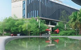 S79 Top Hotel